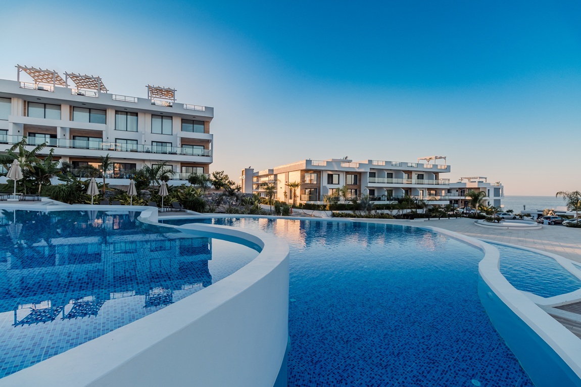 Caesar Cliff – apartamenty w Esentepe na Cyprze Północnym, panoramiczny widok na morze i góry Beşparmak